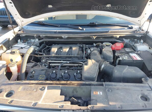 2FMGK5C82HBA13538 2017 FORD FLEX Кремовый Вид сзади