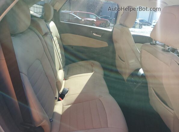 2FMPK4G90RBA43250 2024 FORD EDGE Silver Widok tylnych siedzeń