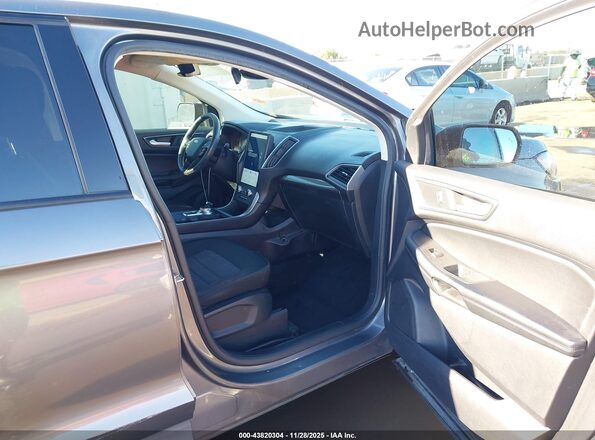 2FMPK4G97NBA27069 2022 FORD EDGE Silver წინა სალონის ხედი