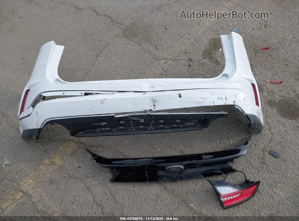 2FMPK4G9XRBA31977 2024 FORD EDGE White Вид щитка приладів