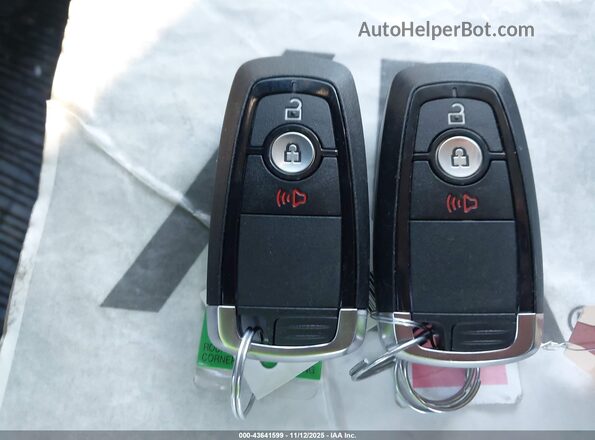 2FMPK4G9XRBB10159 2024 FORD EDGE Белый Вид панели приборов