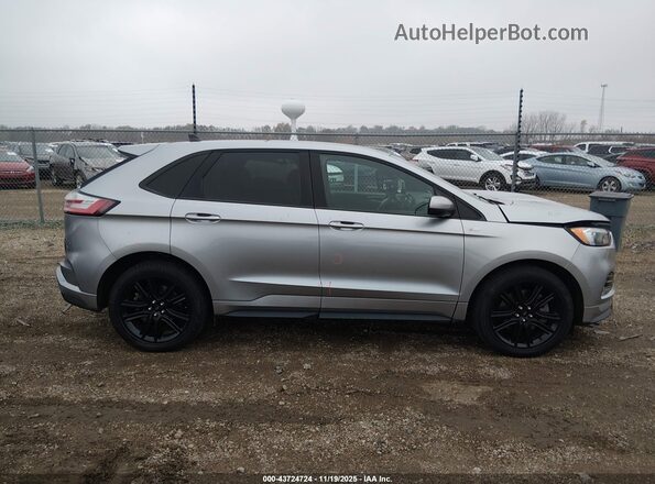 2FMPK4J91NBA95991 2022 FORD EDGE Silver Вид задньої частини салону
