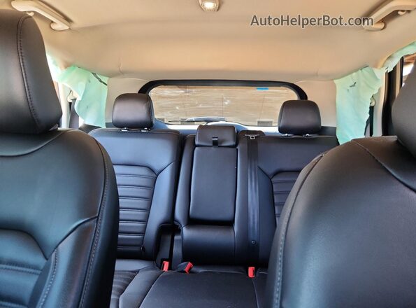 2FMPK4J93NBA52768 2022 FORD EDGE Blue Widok tylnych siedzeń