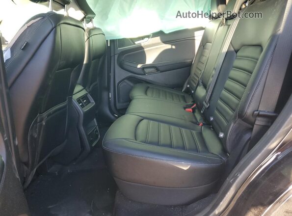 2FMPK4J97RBA55999 2024 FORD EDGE Black Вид задньої частини салону