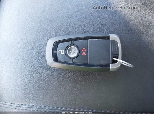 2FMPK4J9XJBC58695 2018 FORD EDGE Серебряный 