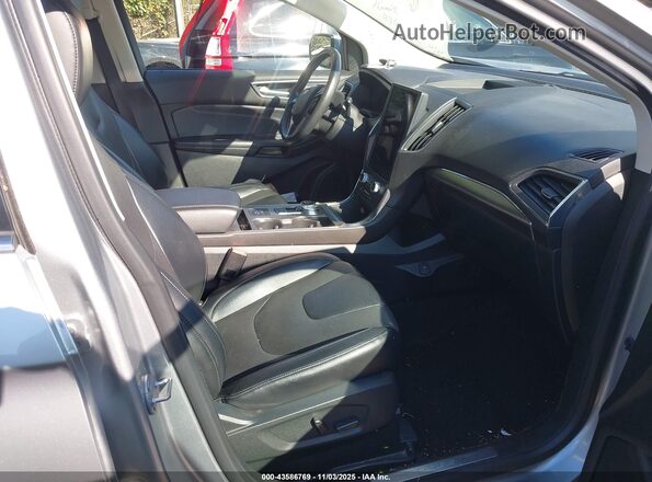2FMPK4K9XNBA92148 2022 FORD EDGE Silver Vista interior delantera