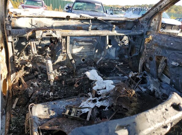 2GC4KPEY8S1160072 2025 CHEVROLET SILVERADO Белый Вид панели приборов