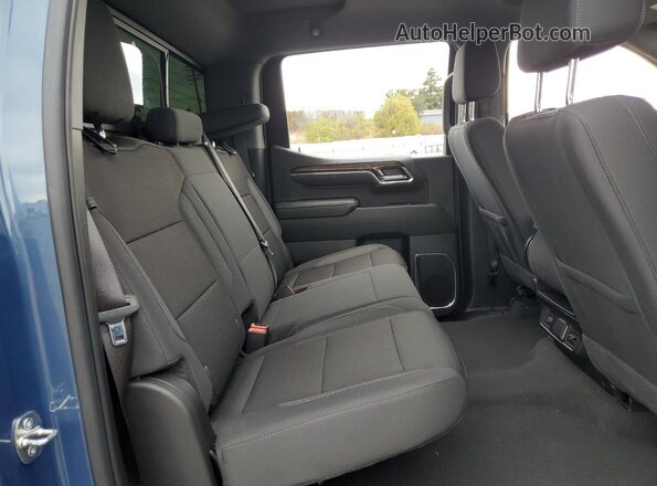 2GCPACED8R1176322 2024 CHEVROLET SILVERADO Синий Вид задних сидений
