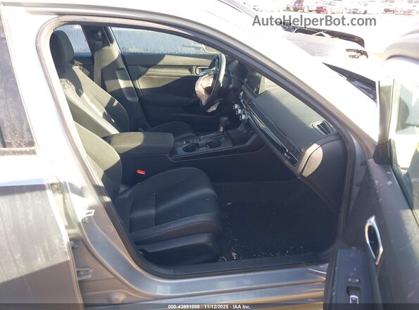 2HGFE2F54RH514566 2024 HONDA CIVIC Серебряный Вид салона спереди