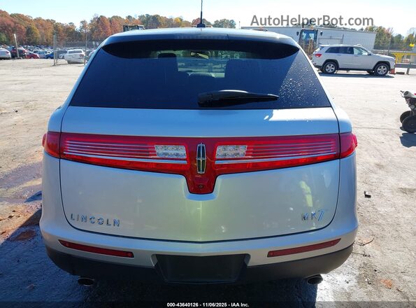 2LMHJ5AT0KBL01911 2019 LINCOLN MKT Silver 