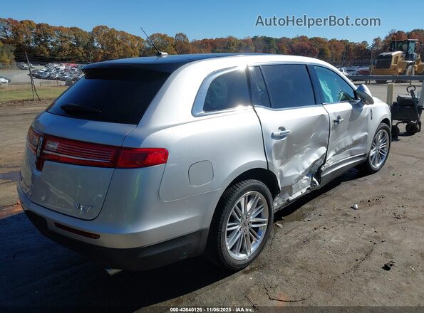 2LMHJ5AT0KBL01911 2019 LINCOLN MKT Silver Trasero derecho