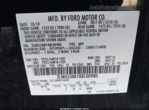 2LMHJ5NK1KBL00980 2019 LINCOLN MKT Black Widok komory silnika