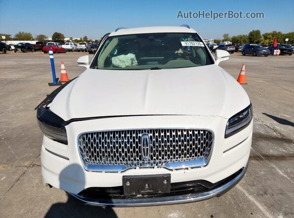 2LMPJ6J97NBL26282 2022 LINCOLN NAUTILUS White წინა ხედი