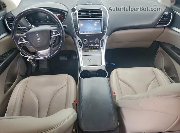2LMPJ6J99LBL21954 2020 LINCOLN NAUTILUS Silver წინა პანელის ხედი