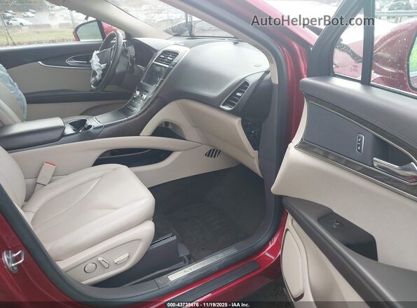 2LMPJ6K97KBL15969 2019 LINCOLN NAUTILUS Red Front interior view