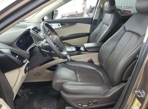2LMPJ8K92LBL11616 2020 LINCOLN NAUTILUS Tan Widok wnętrza z przodu
