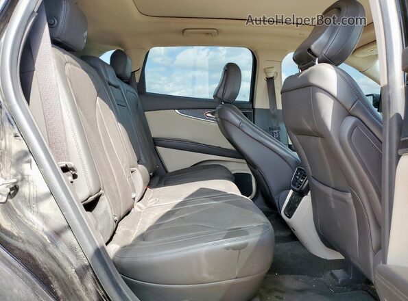2LMPJ8K93LBL28702 2020 LINCOLN NAUTILUS Black უკანა სალონის ხედი