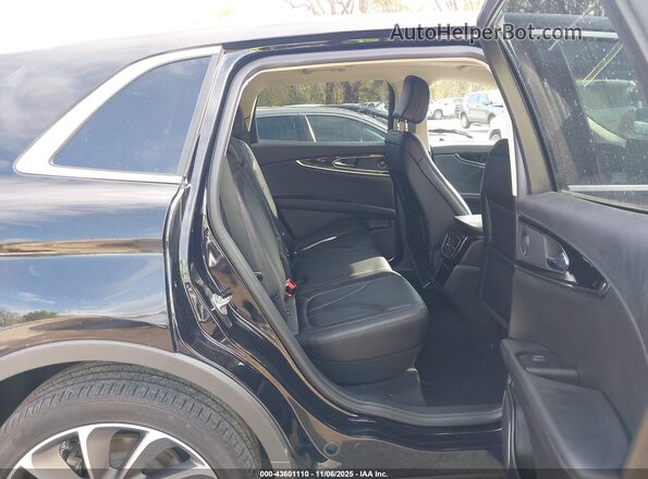 2LMPJ8K96PBL05520 2023 LINCOLN NAUTILUS Black 