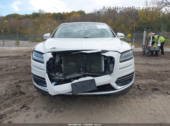 2LMPJ8K9XLBL34562 2020 LINCOLN NAUTILUS White Вид щитка приладів