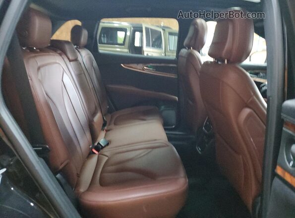 2LMPJ8KPXLBL34124 2020 LINCOLN NAUTILUS Black Rear interior view