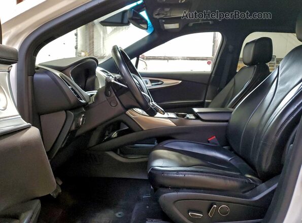 2LMPJ8LR9GBL31415 2016 LINCOLN MKX White Front interior view