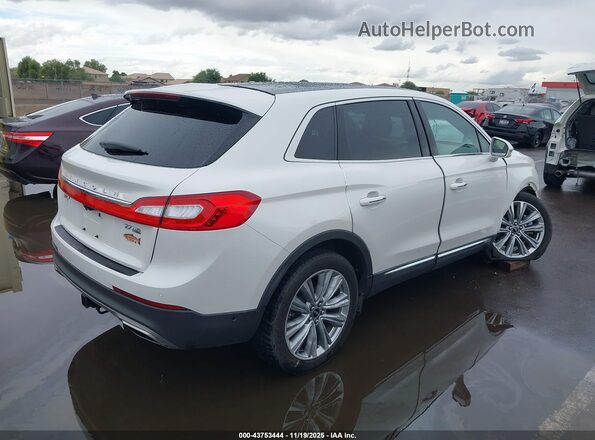 2LMTJ8LP3GBL22268 2016 LINCOLN MKX Белый Задняя правая четверть