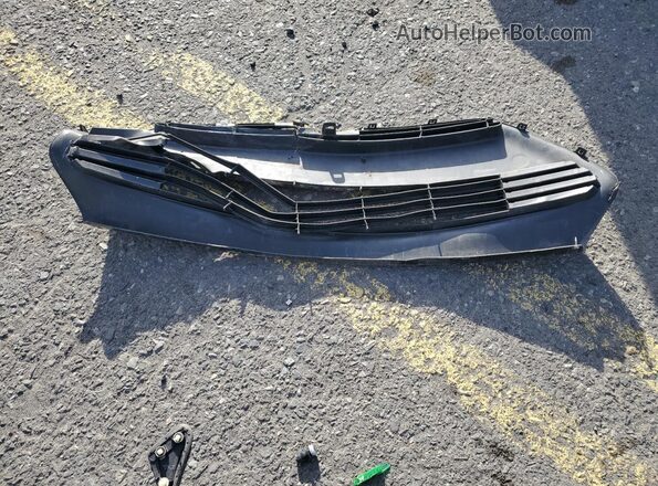 2T1BURHE4JC033656 2018 TOYOTA LL Silver Widok komory silnika
