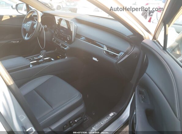 2T2BAMBA9SC064836 2025 LEXUS RX 350 Silver Вид салону спереду