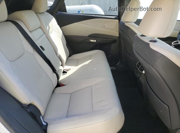 2T2BAMCA2RC063276 2024 LEXUS RX White Вид задньої частини салону