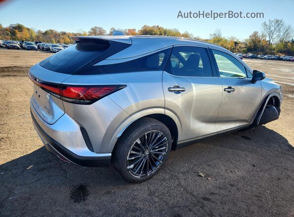 2T2BAMCA4SC108658 2025 LEXUS RX Silver Trasero derecho