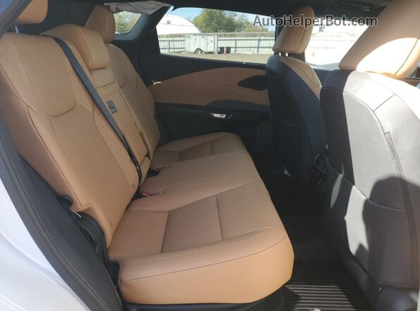 2T2BBMCA4SC081426 2025 LEXUS RX White Widok wnętrza z tyłu