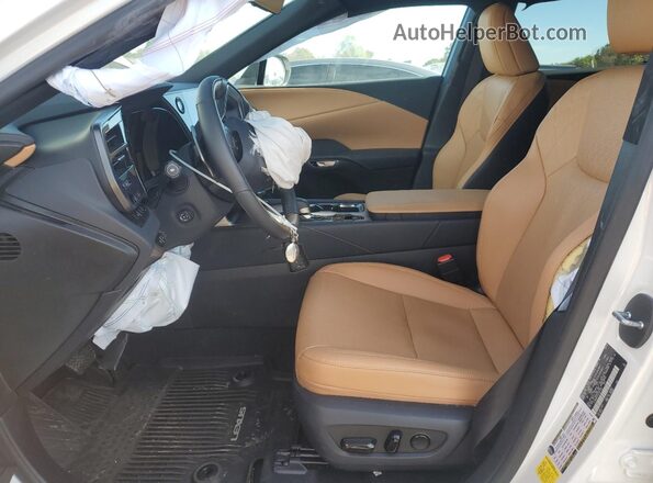 2T2BBMCA4SC081426 2025 LEXUS RX White Widok wnętrza z przodu