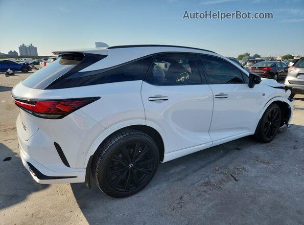 2T2BCMEA8RC017409 2024 LEXUS RX White Trasero derecho