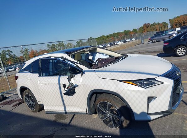 2T2BGMCA2HC014141 2017 LEXUS RX 450H White Vista interior trasera