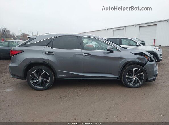 2T2BGMCA8HC010448 2017 LEXUS RX 450H Gray Widok wnętrza z tyłu