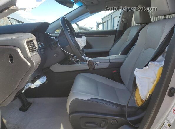 2T2BZMCA0GC010467 2016 LEXUS RX Silver Widok wnętrza z przodu