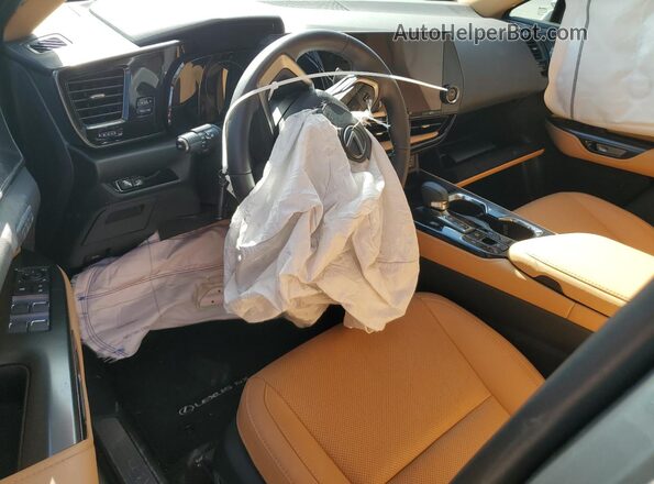 2T2GDCAZ2SC018358 2025 LEXUS NX Gray წინა პანელის ხედი