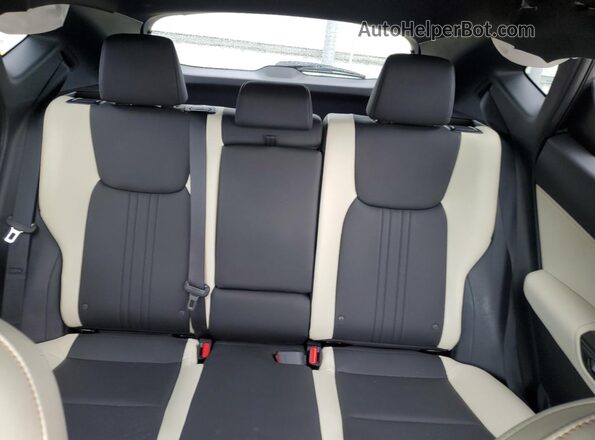 2T2GDCAZ6RC011391 2024 LEXUS NX Gray Vista de los asientos traseros