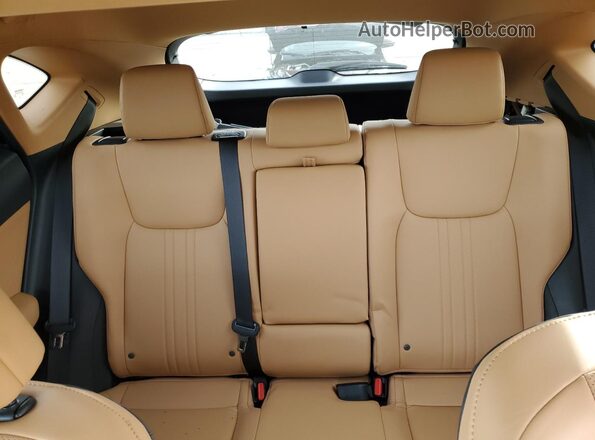2T2GGCEZ0NC005775 2022 LEXUS NX Silver Հետևի նստատեղերի տեսք