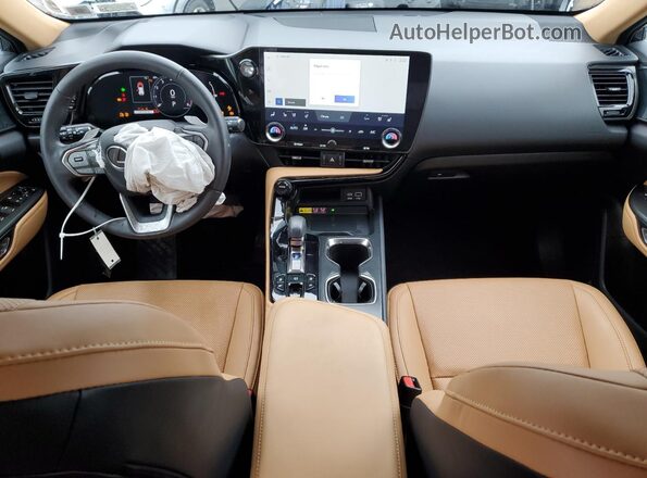 2T2GGCEZ5NC006517 2022 LEXUS NX White Dashboard view