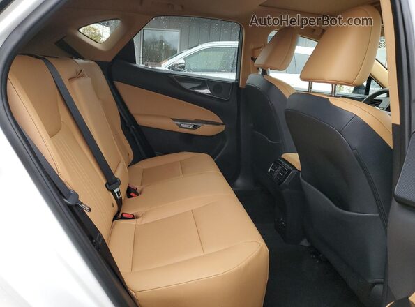 2T2GGCEZ5NC006517 2022 LEXUS NX White Rear interior view