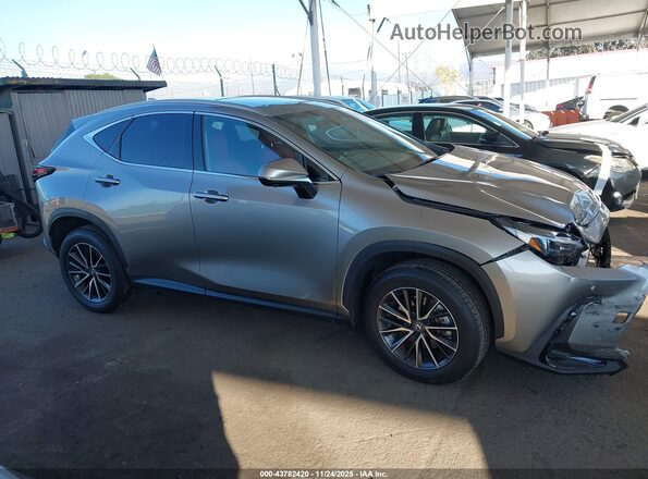 2T2GGCEZ7RC047978 2024 LEXUS NX 350 Silver Vista interior de 360 grados