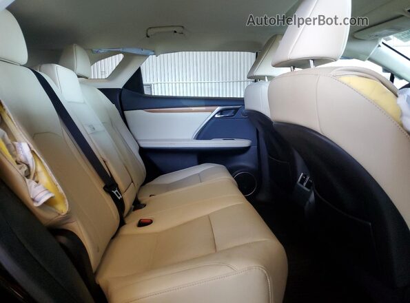 2T2HGMDA8MC064562 2021 LEXUS RX Черный Вид задней части салона