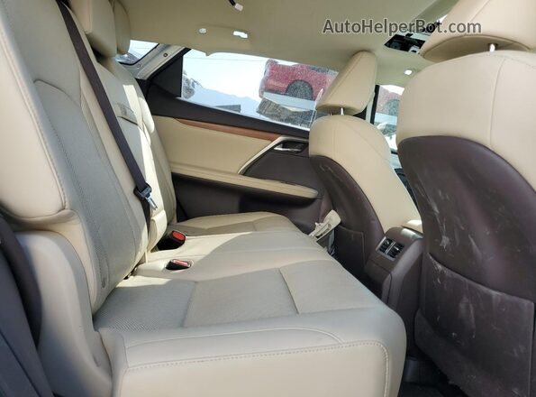 2T2HGMDA9LC048398 2020 LEXUS RX White Rear interior view