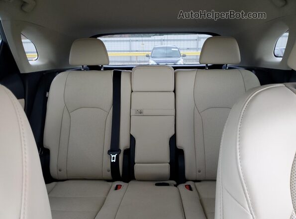 2T2HZMAA3NC233791 2022 LEXUS RX Серый Вид задних сидений