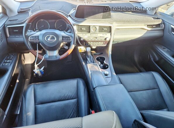 2T2HZMAA8NC245564 2022 LEXUS RX Черный Вид панели приборов