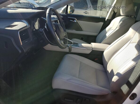 2T2HZMDA3LC215073 2020 LEXUS RX Белый Вид салона спереди