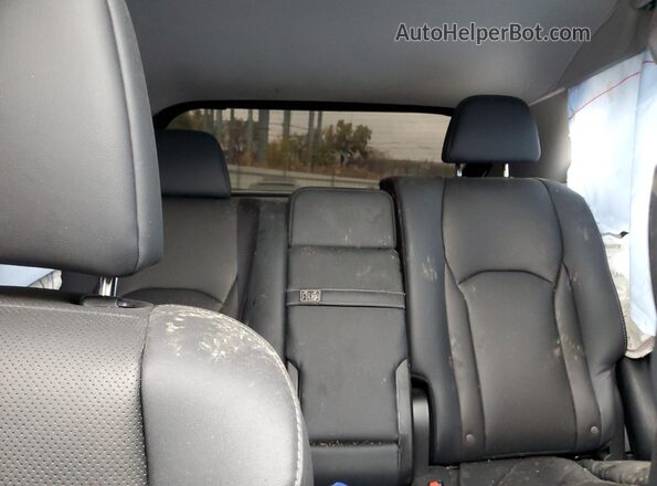 2T2HZMDA4NC341557 2022 LEXUS RX Черный Вид задних сидений