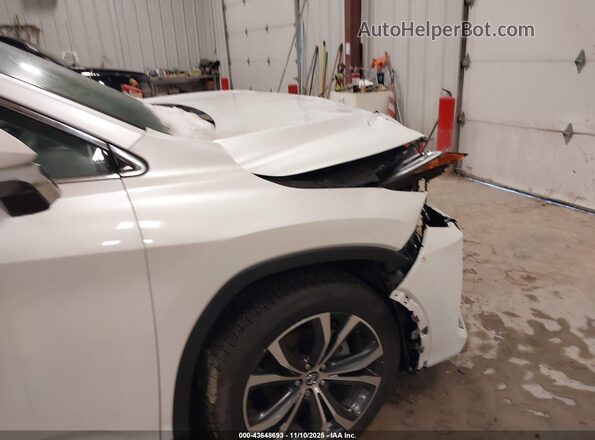 2T2HZMDA6NC310908 2022 LEXUS RX 350 Белый Вид спереди