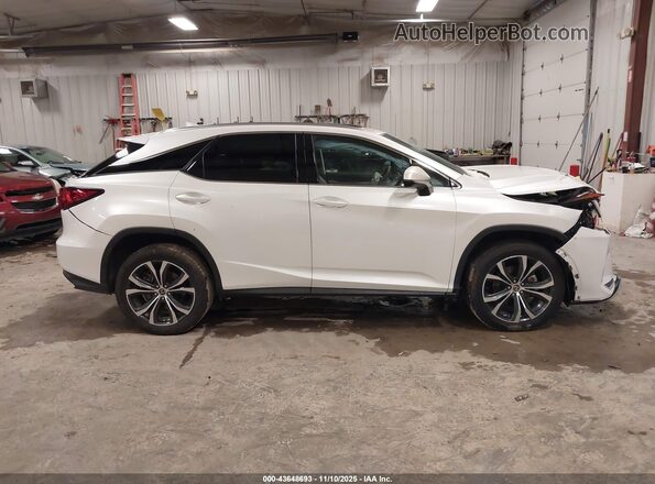 2T2HZMDA6NC310908 2022 LEXUS RX 350 Белый Вид задней части салона
